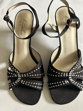 Chic Sz 9 Black Satin Rhinestone Ankle-Strap Heels